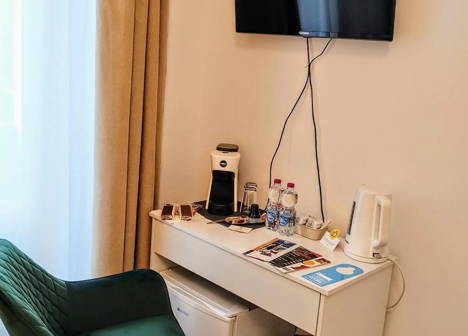 Suleima B&B Messina Centro 0*,  Italien